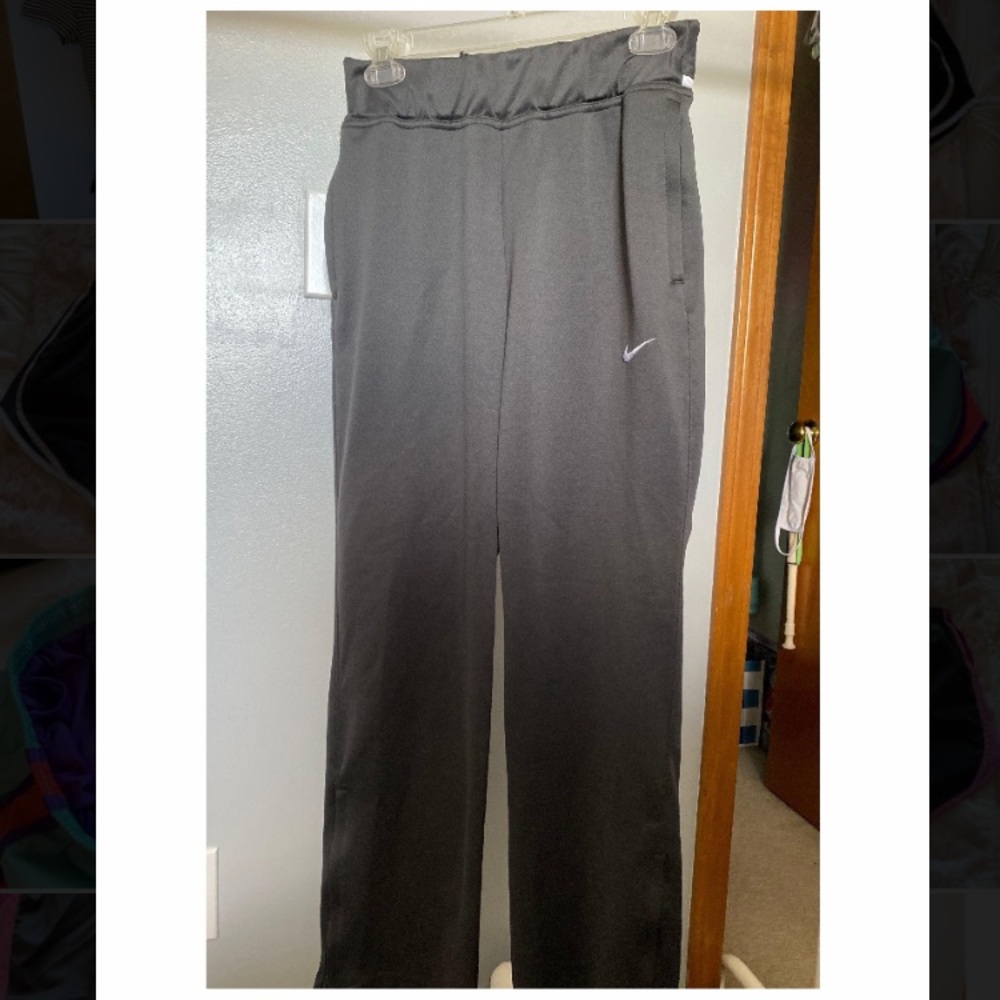 Nike Sweatpants